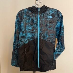 The North Face boys size large (14/16) lightweight windbreaker jacket